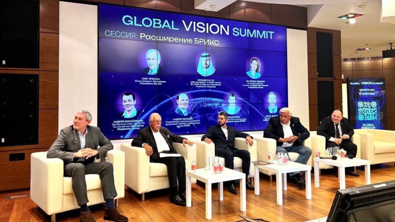 Цифровой брикс. Global Vision Summit. Global Vision Summit 2024 фотоотчет эксперт. Глобал Вижн саммит ВТБ Арена. Собрать саммит.